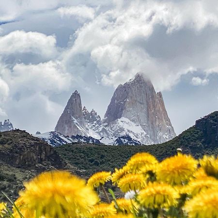 Hotel Hosteria LOS ÑIRES El Chaltén Exterior foto